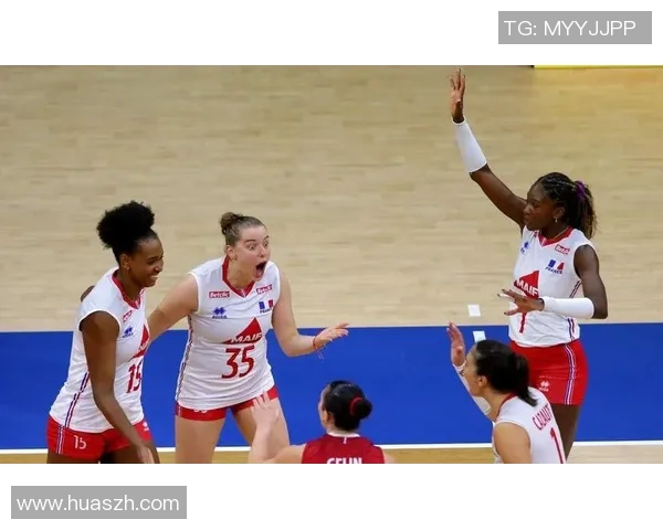 中国女排迎战巴西队争夺大奖赛冠军精彩对决引发球迷热议